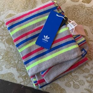 🆕 🎁 Adidas Multi-colour Striped Scarf